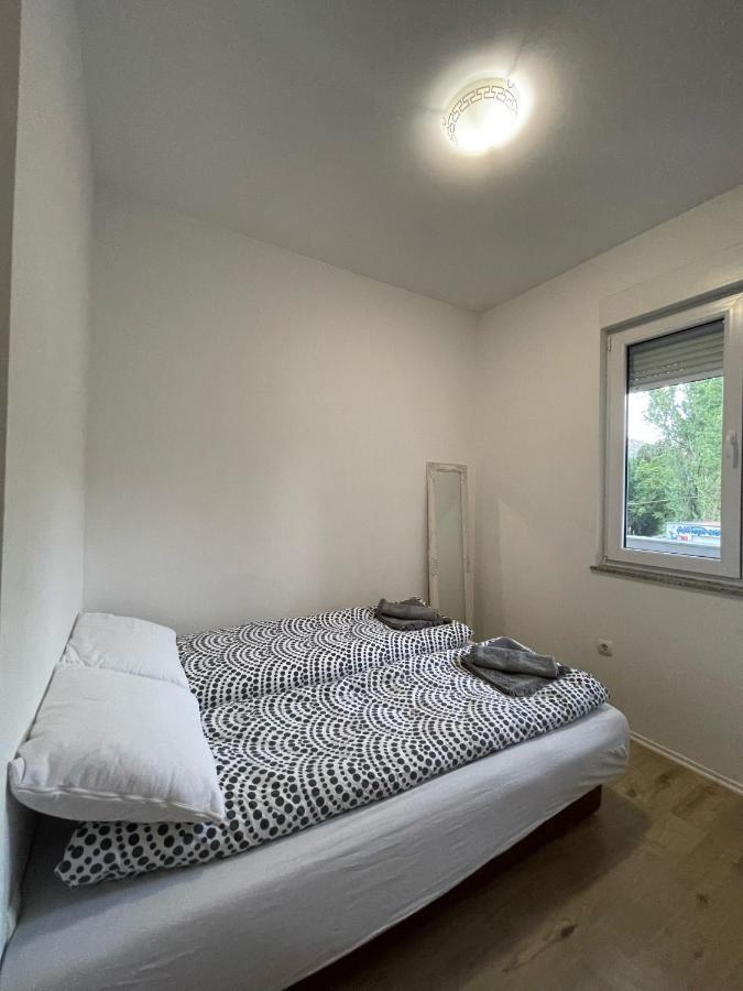 Апартаменти Apartman Zrinjski Мостар Екстер'єр фото